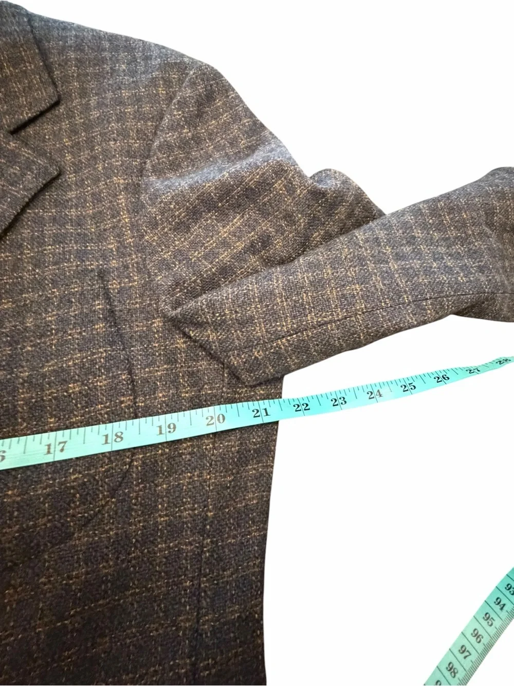 Vintage Hugo Boss Classic Blazer 94% Pure Virgin Wool 40R Blue Check Saks 5th Av
